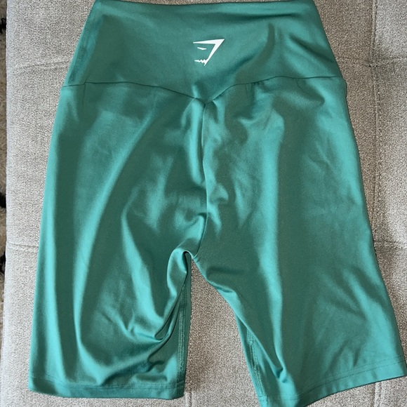 Gymshark women’s training cycling shorts - Picture 2 of 3